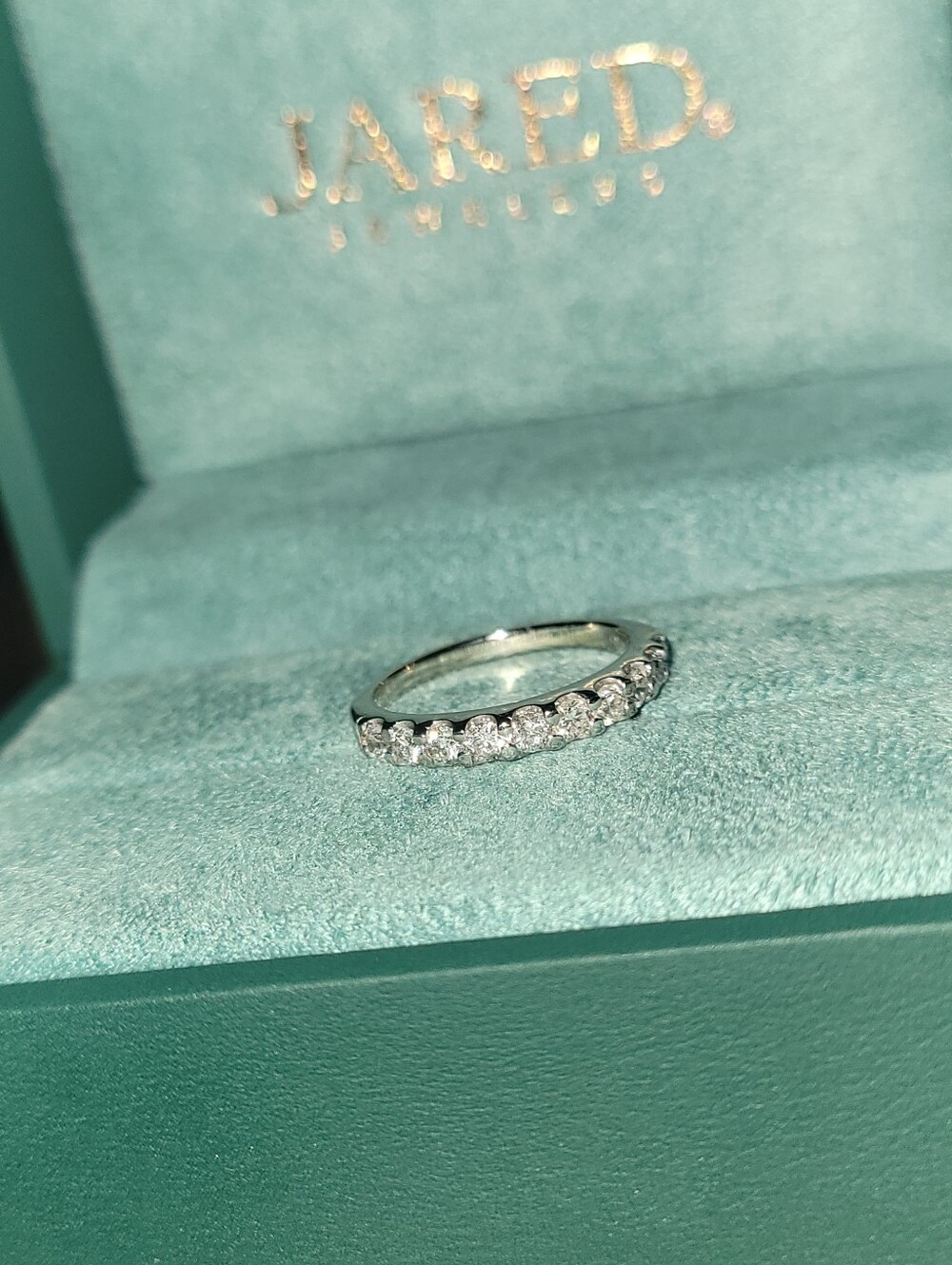 14 KT White Gold Diamond Band Size 5